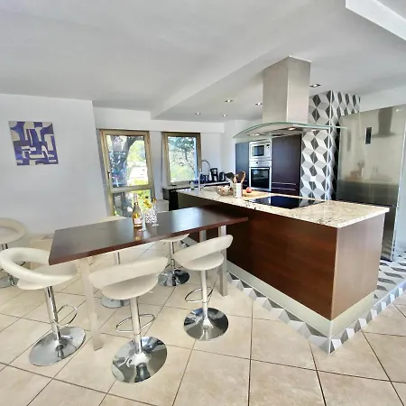 Lou Soleiou Acces Spa Apartment *