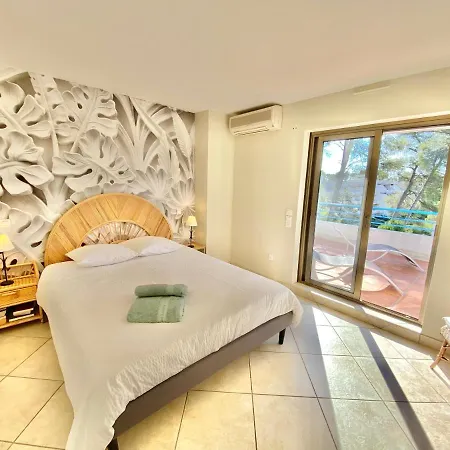 Lou Soleiou Acces Spa Apartment Saint-Raphael (Var)
